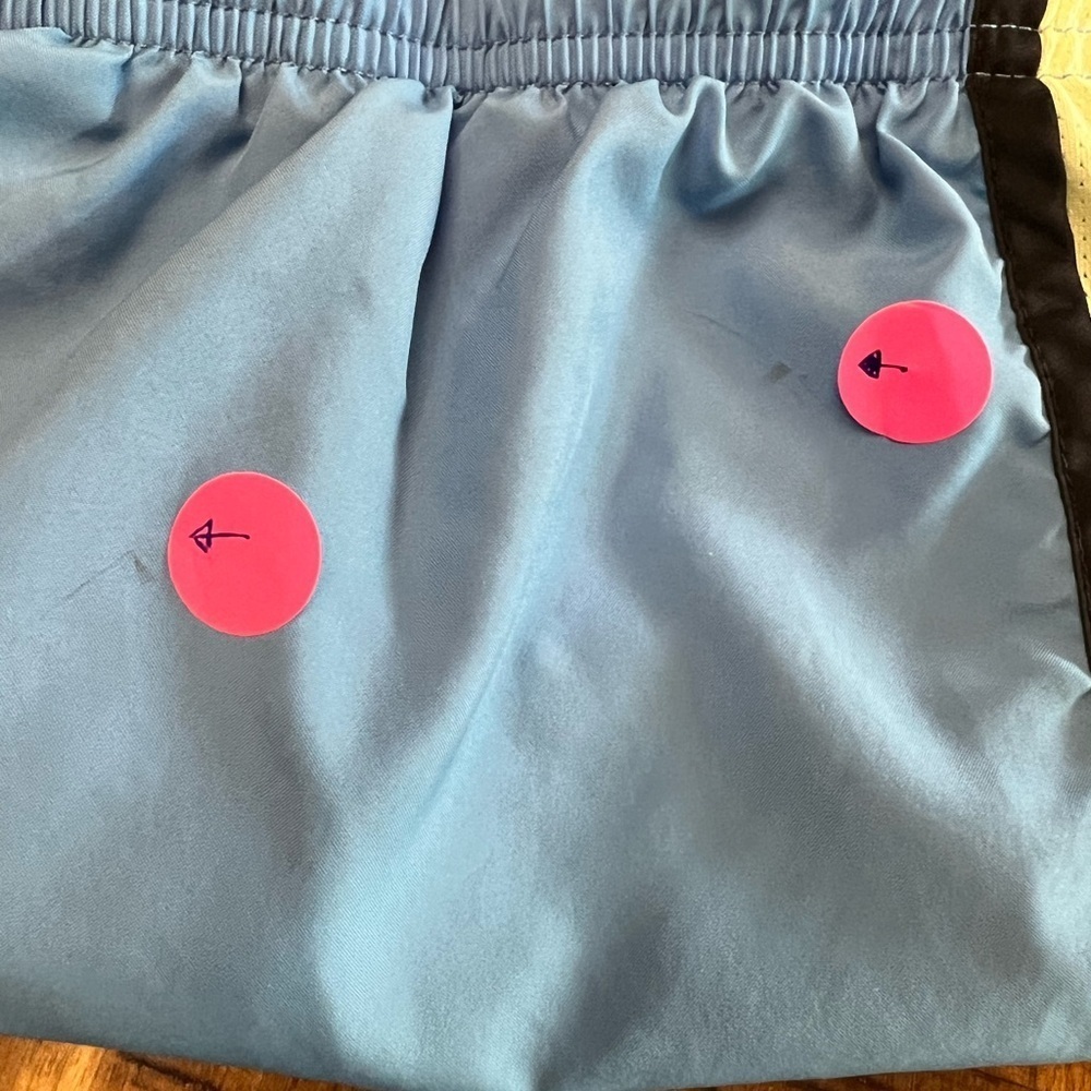 Nike Athletic Shorts and Nike No Show Socks Bundle Small - Picture 9 of 16